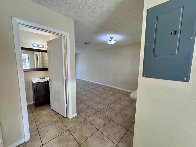 704 Riverside Drive, Greenacres, FL 33463