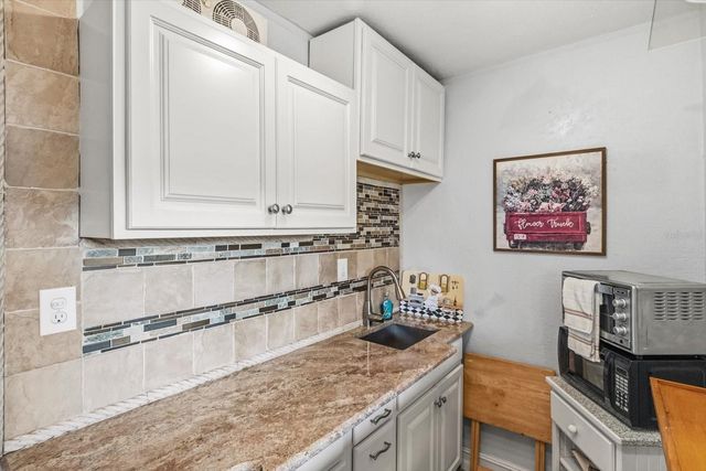 918 W SMITH STREET, Orlando, FL 32804