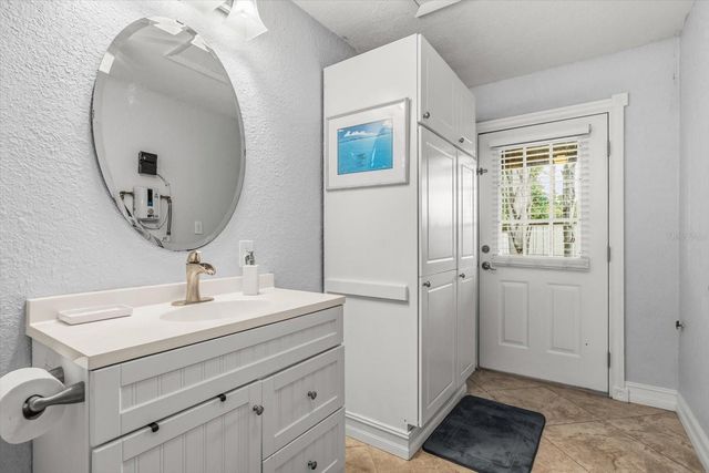 918 W SMITH STREET, Orlando, FL 32804