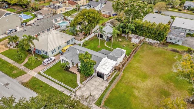 918 W SMITH STREET, Orlando, FL 32804