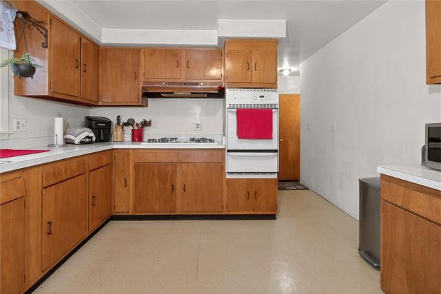 4600 Ontario Center Rd, Walworth, NY 14568