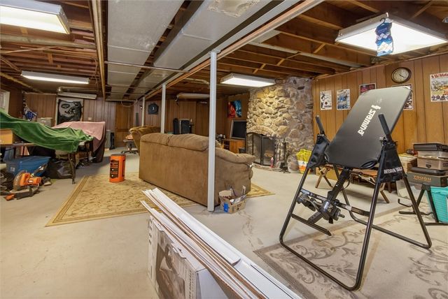 4600 Ontario Center Rd, Walworth, NY 14568