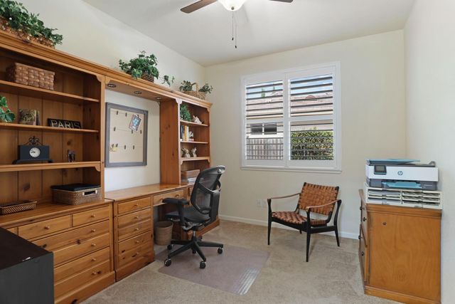 438 Castle Oaks Dr, Ione, CA 95640