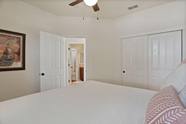 438 Castle Oaks Dr, Ione, CA 95640