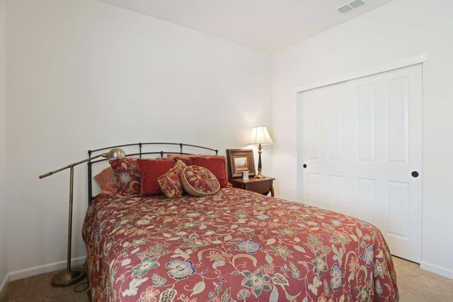 438 Castle Oaks Dr, Ione, CA 95640