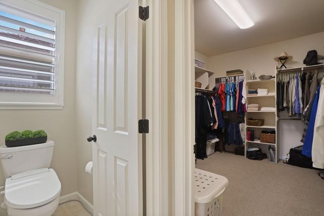 438 Castle Oaks Dr, Ione, CA 95640