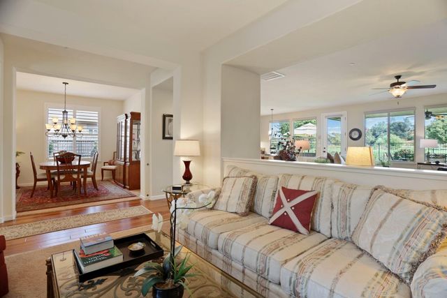 438 Castle Oaks Dr, Ione, CA 95640