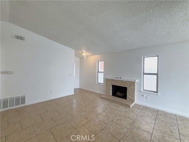 769 W Virginia Street, Rialto, CA 92376