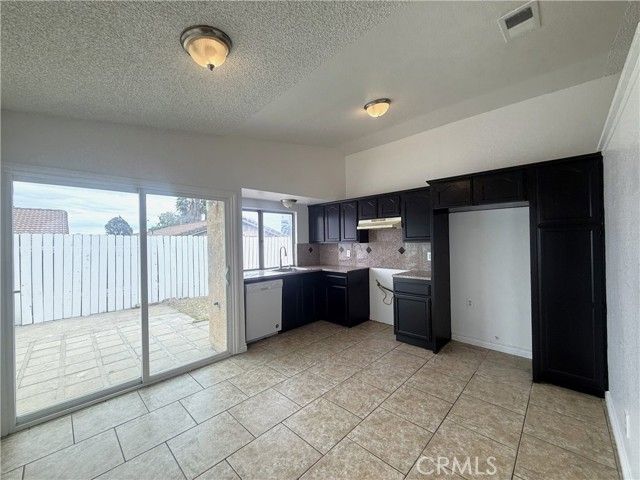 769 W Virginia Street, Rialto, CA 92376