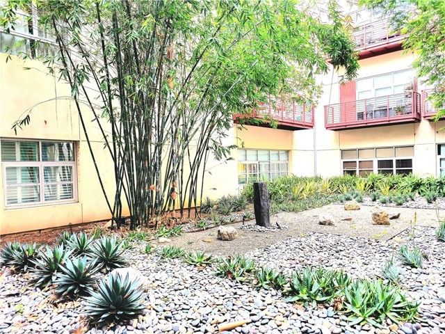 1010 Sycamore Avenue 120, South Pasadena, CA 91030