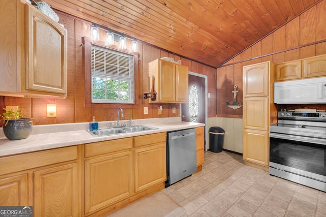776 Normandy Trail, Lavonia, GA 30553