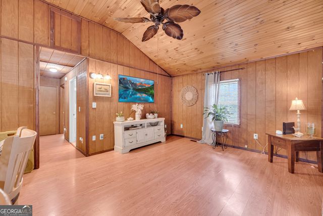 776 Normandy Trail, Lavonia, GA 30553
