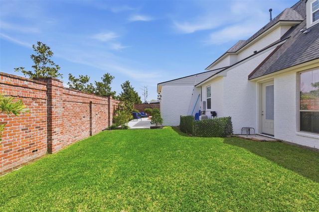 1114 Benvue Lane, Lake Charles, LA 70605