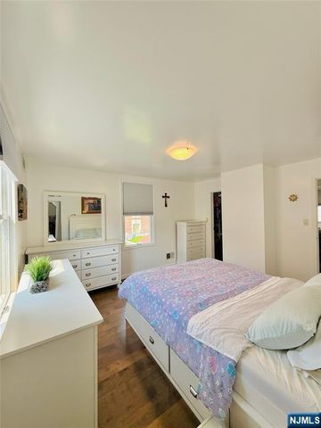 22 Church Street, Nutley, NJ 07110