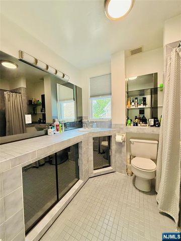 22 Church Street, Nutley, NJ 07110