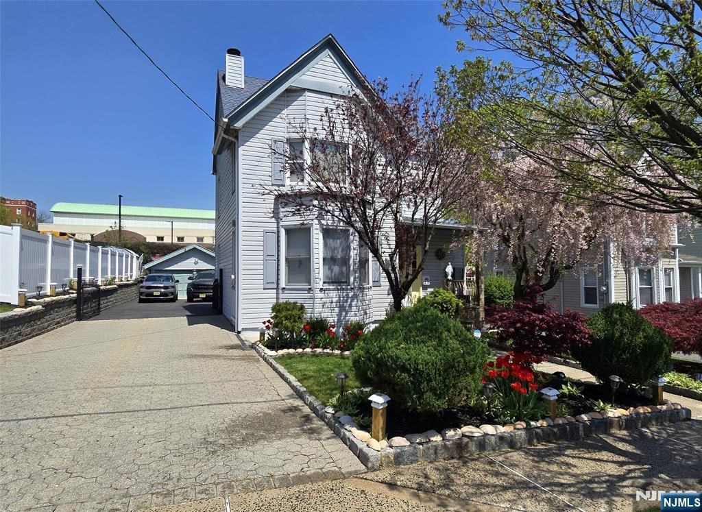 22 Church Street, Nutley, NJ 07110