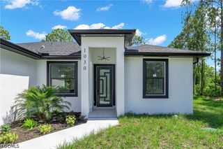 1030 Hunter ST E, Lehigh Acres, FL 33974