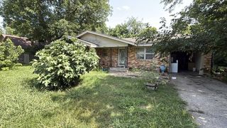 802 E Main Street, Tioga, TX 76271