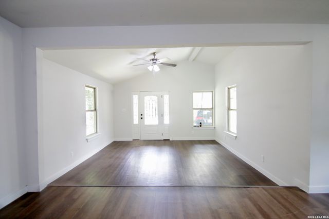 126 Holly St., San Antonio, TX 78207