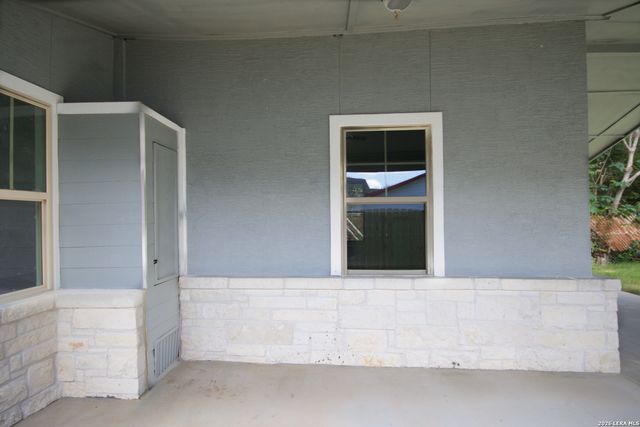 126 Holly St., San Antonio, TX 78207