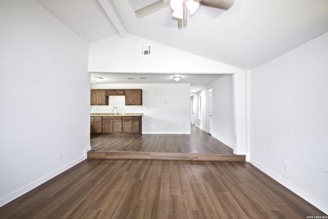 126 Holly St., San Antonio, TX 78207