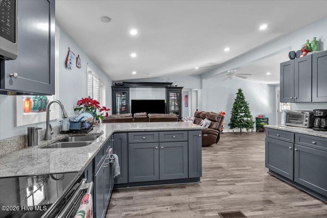 1705 Colon Mintz Road NE, Leland, NC 28451