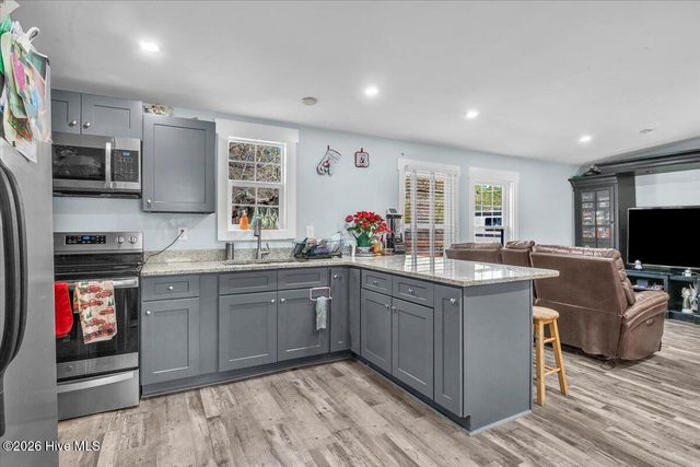 1705 Colon Mintz Road NE, Leland, NC 28451