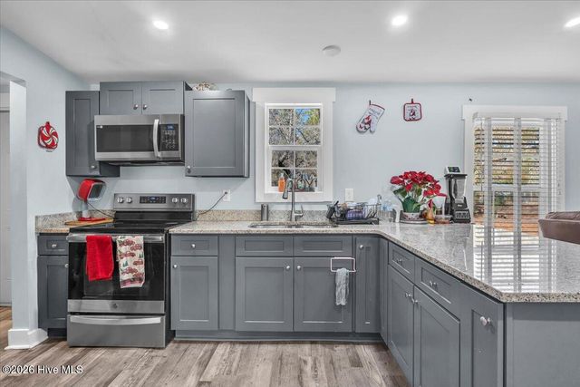 1705 Colon Mintz Road NE, Leland, NC 28451