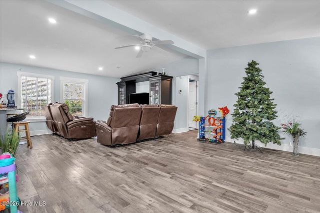 1705 Colon Mintz Road NE, Leland, NC 28451