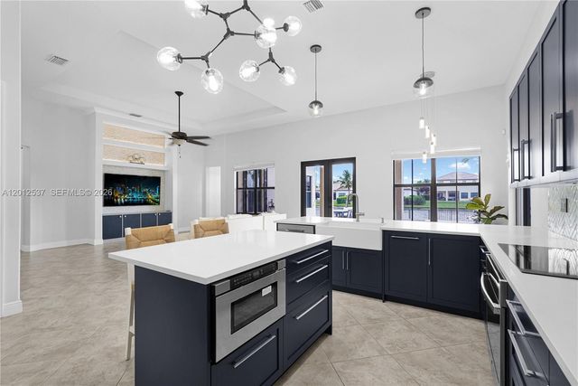 8363 NW 26th Ct, Cooper City, FL 33024