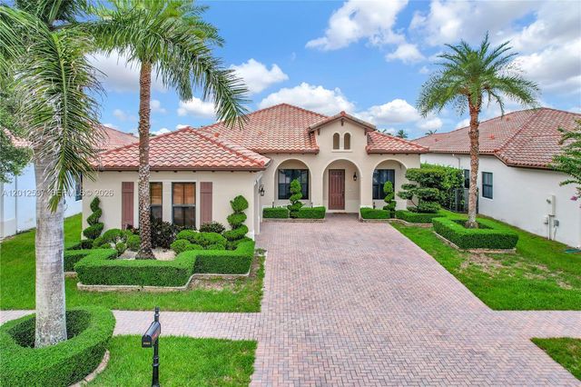8363 NW 26th Ct, Cooper City, FL 33024