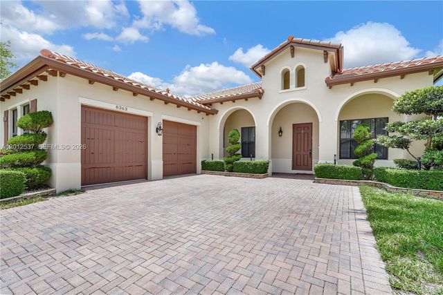 8363 NW 26th Ct, Cooper City, FL 33024