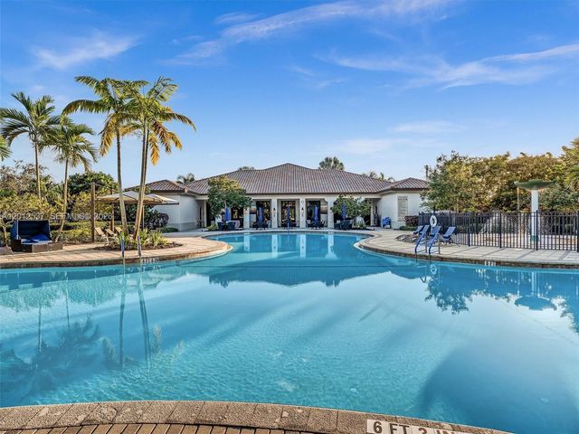 8363 NW 26th Ct, Cooper City, FL 33024