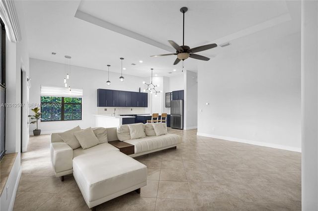 8363 NW 26th Ct, Cooper City, FL 33024