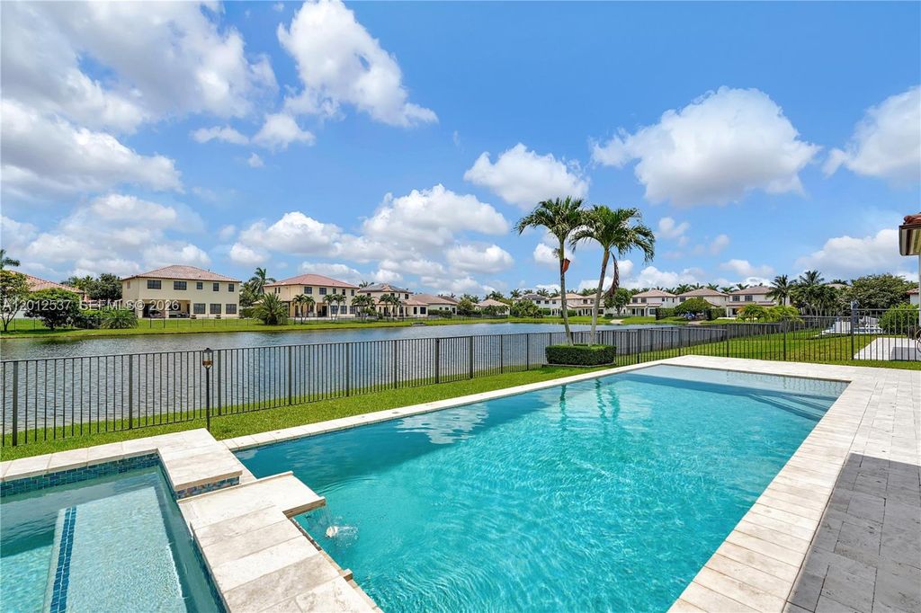 8363 NW 26th Ct, Cooper City, FL 33024