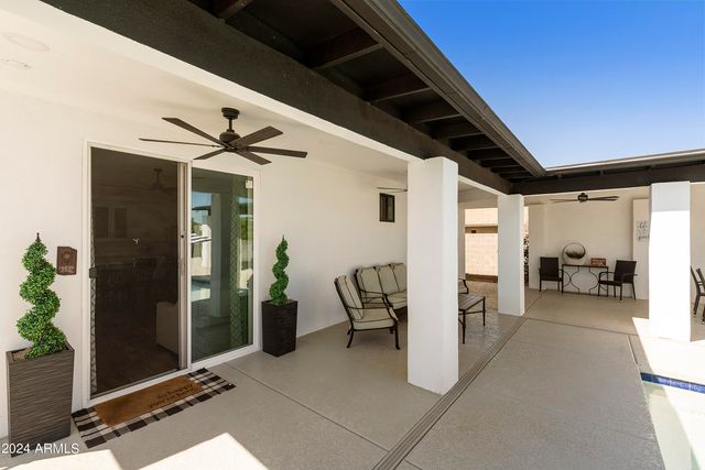 8822 W DEER VALLEY Road, Peoria, AZ 85382