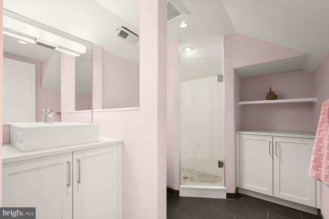 2901 ALBEMARLE ST NW, Washington, DC 20008