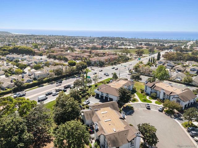 863 Violet Ct, Carlsbad, CA 92011