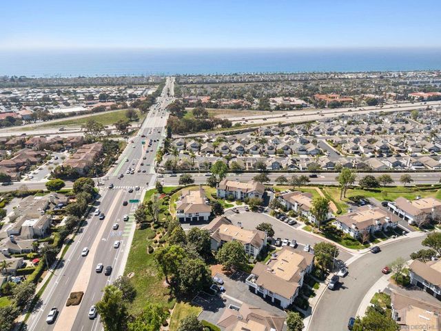 863 Violet Ct, Carlsbad, CA 92011