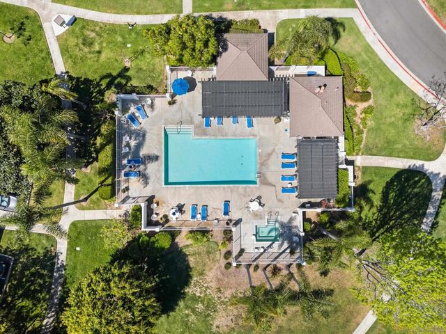 863 Violet Ct, Carlsbad, CA 92011