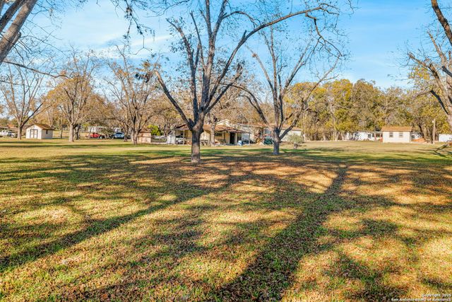 118 Satterfield, New Braunfels, TX 78130