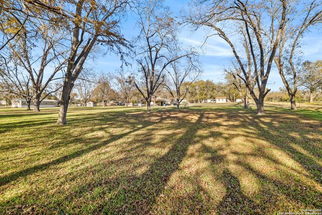 118 Satterfield, New Braunfels, TX 78130