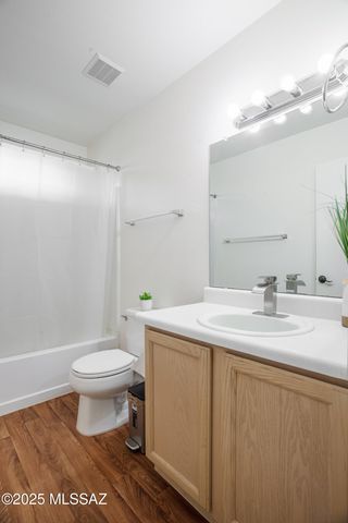 8845 E Apple Tree Drive, Tucson, AZ 85730