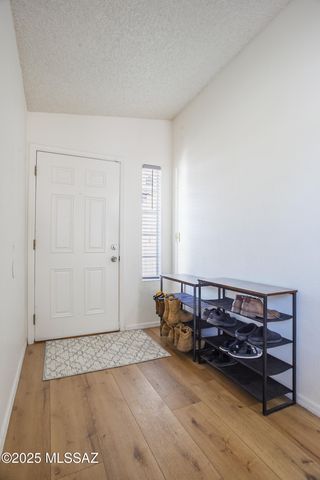 8845 E Apple Tree Drive, Tucson, AZ 85730