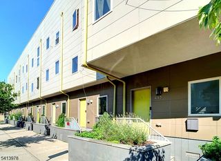 443 Rose Ave, Jersey City, NJ 07305