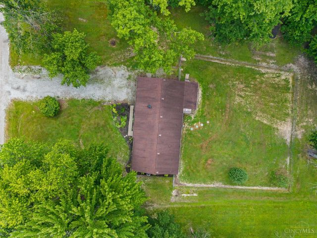304 Oakwood Lane, Goshen Twp, OH 45122