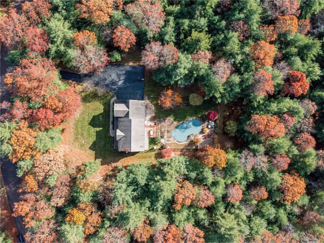 3 Aster Lane, Coventry, RI 02831