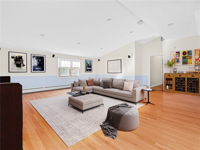 3 Aster Lane, Coventry, RI 02831