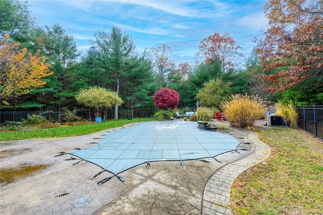 3 Aster Lane, Coventry, RI 02831