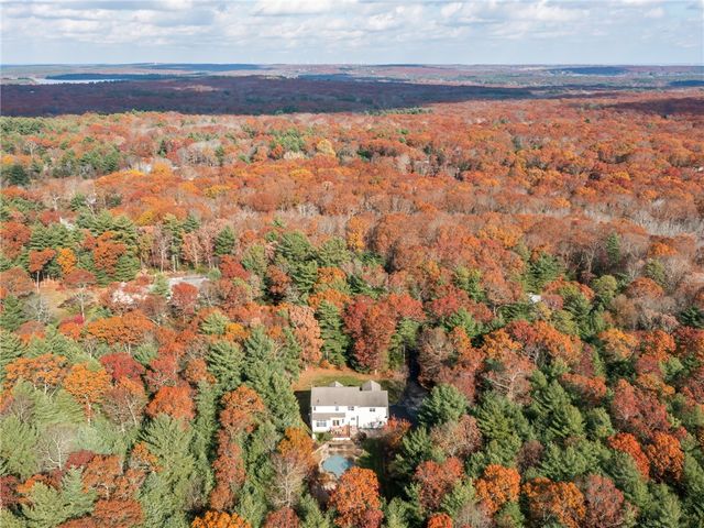 3 Aster Lane, Coventry, RI 02831